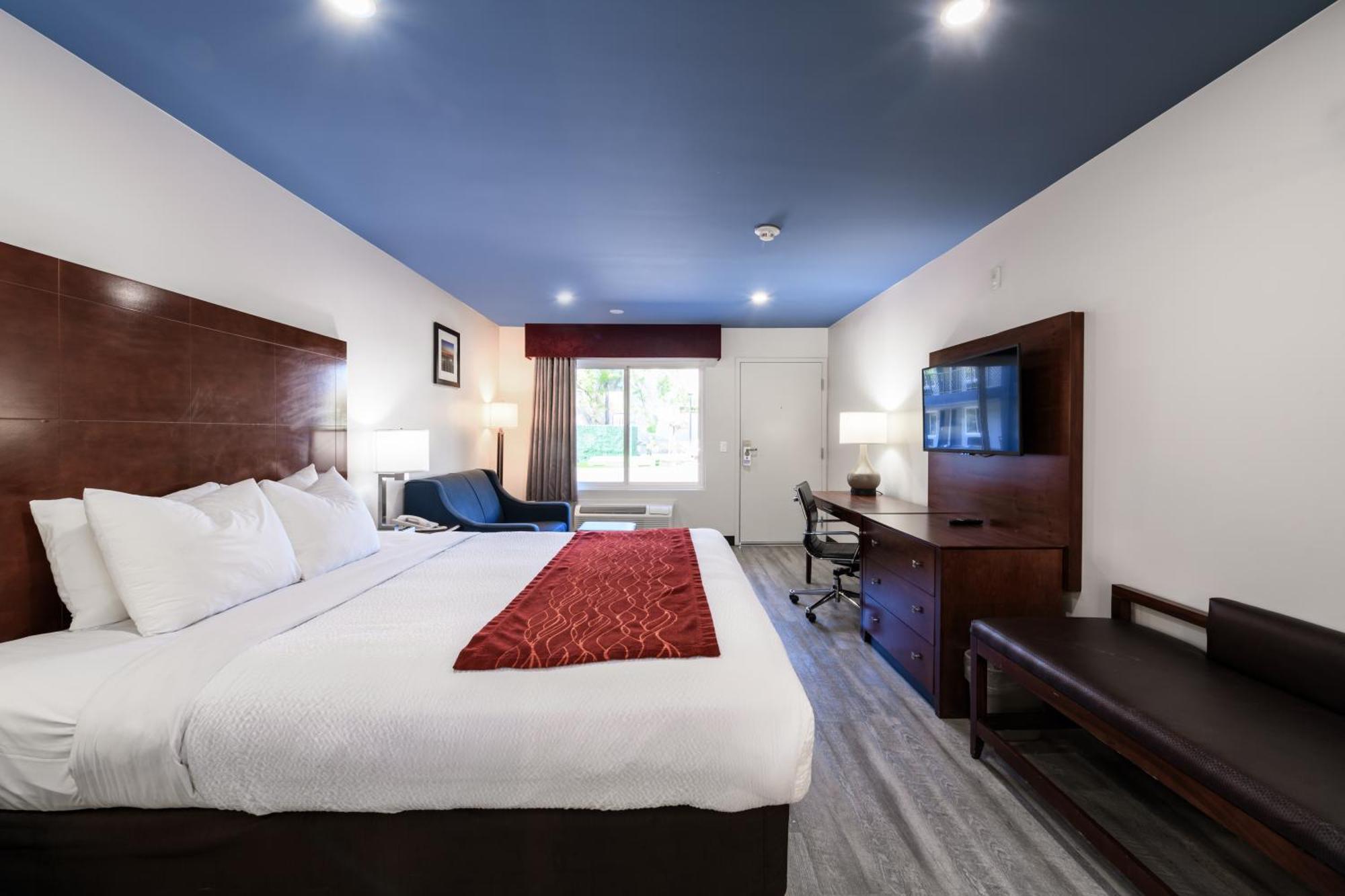 Hyland Inn Near Pasadena Civic Center Экстерьер фото