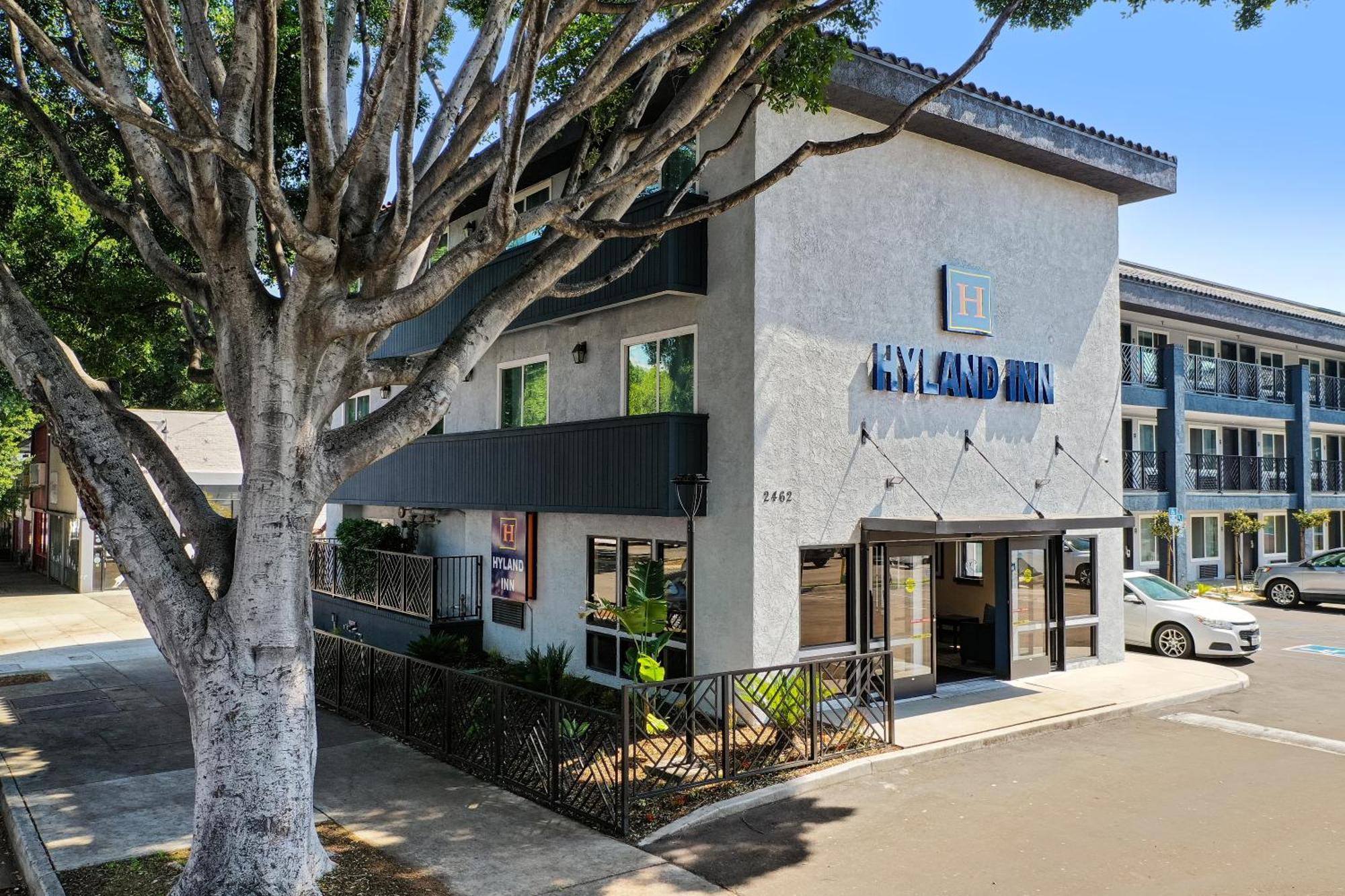 Hyland Inn Near Pasadena Civic Center Экстерьер фото