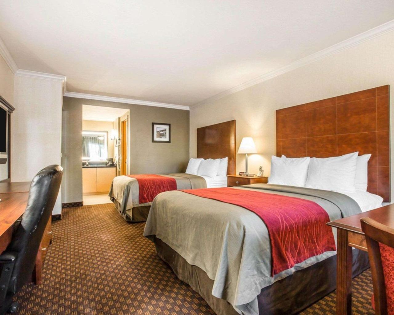 Hyland Inn Near Pasadena Civic Center Экстерьер фото
