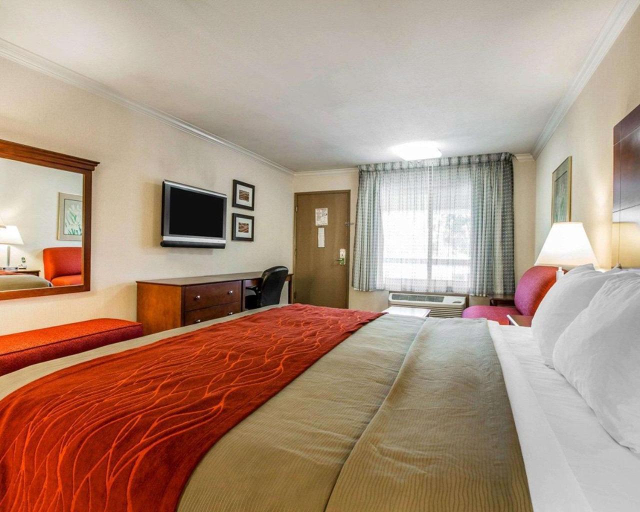 Hyland Inn Near Pasadena Civic Center Экстерьер фото